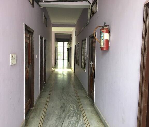 Hotel Shri Prakash Inn, Lalitpur 5