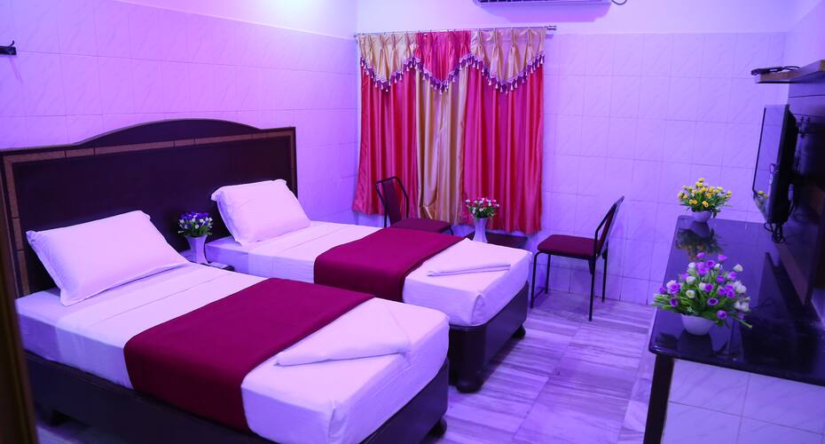 Hotel Garuda Lodge, Guntur 4