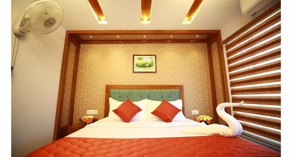 Casino House Boats, Alleppey 4