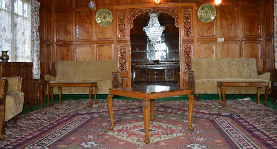 New Maharaja Palace Group of Houseboat's, Srinagar 4