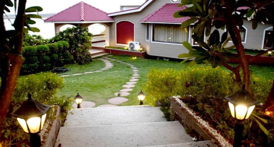 Touchwood Resort, Bhopal 5