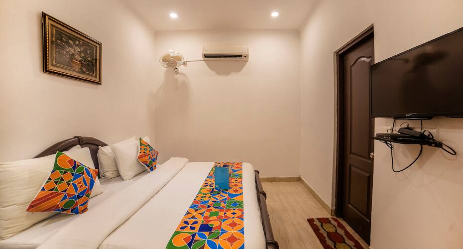 Hotel Marigold, New Delhi 5
