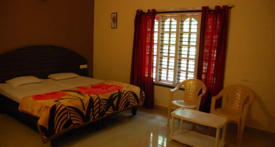 The Green Leaves Homestay, Chikmaglur 3