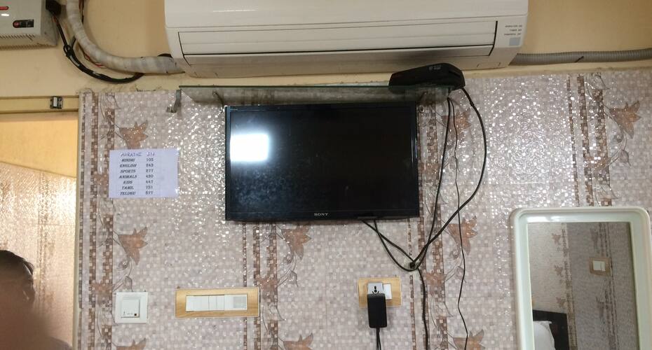 Hotel SBS Residency Renigunta, Tirupati 4
