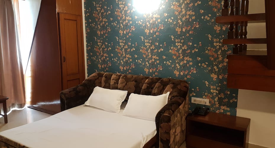 Hotel Rainbow Retreat, Lonavala 4