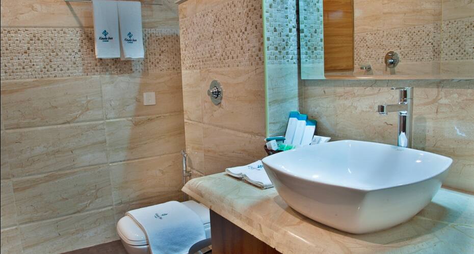 Clyford Inn, Kannur 4