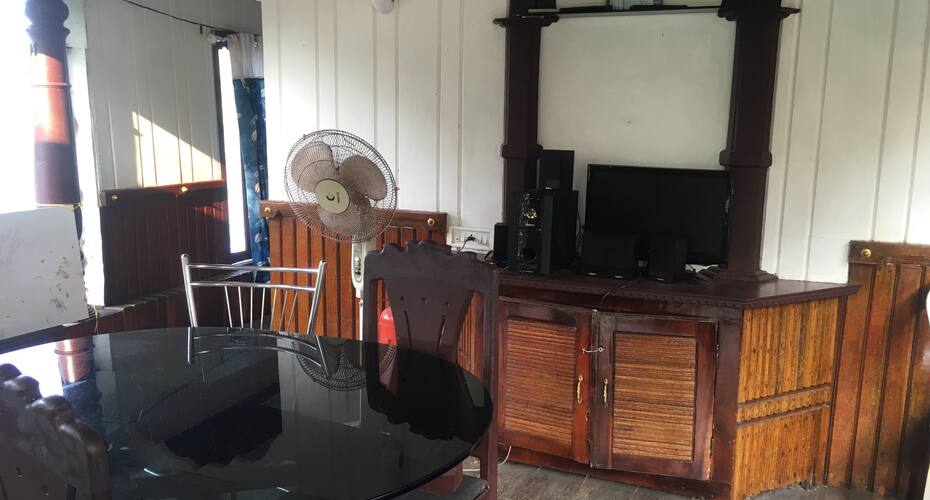 Basalel House Boat, Alleppey 2