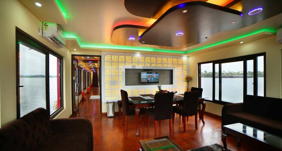 Smart Gold House Boat, Alleppey 2