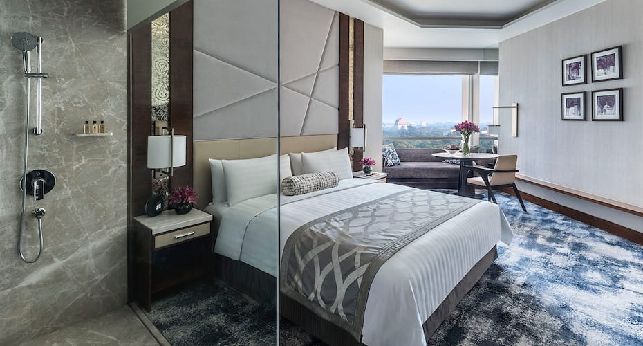 Shangri La S Eros Hotel New Delhi Price Reviews Photos Address Located just a few minutes from the nearest metro station, and a short drive from the presidential estate, guests are easily connected to. shangri la s eros hotel new delhi price