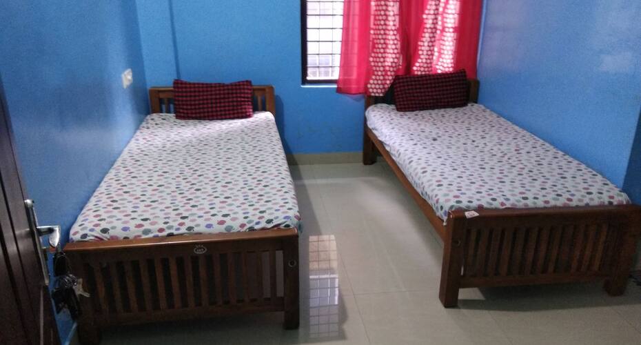 Poomangalam Lodge, Kollam 3