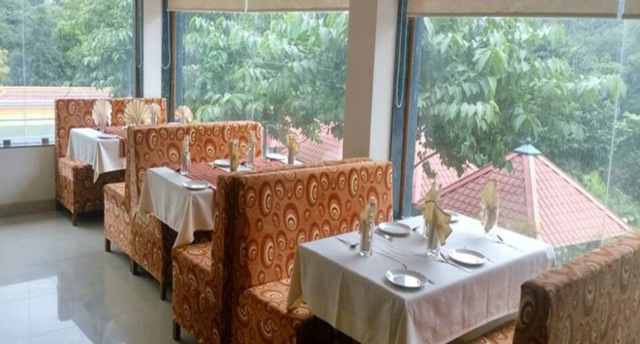 River Side Hotels and Resort, Thane 4