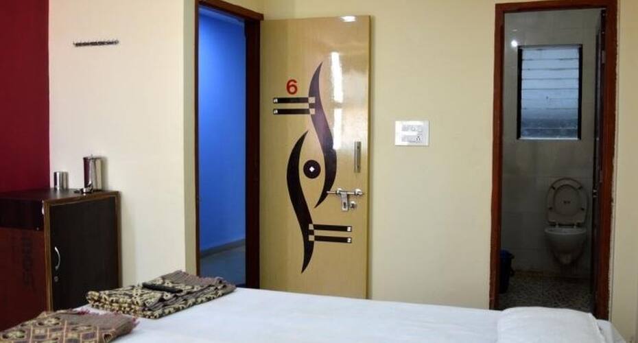 Anandkash Yatri Niwas, Kolhapur 2
