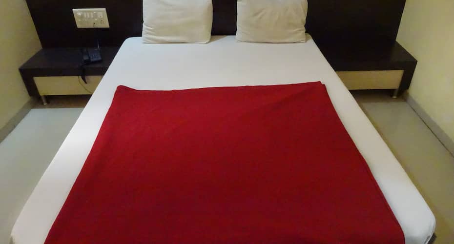 Hotel Sai Swastik by Sky Stays, Shirdi 5