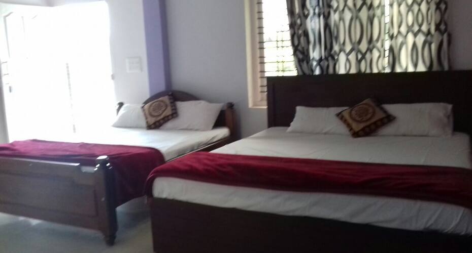 Popular Tourist Home, Kushalnagar 2