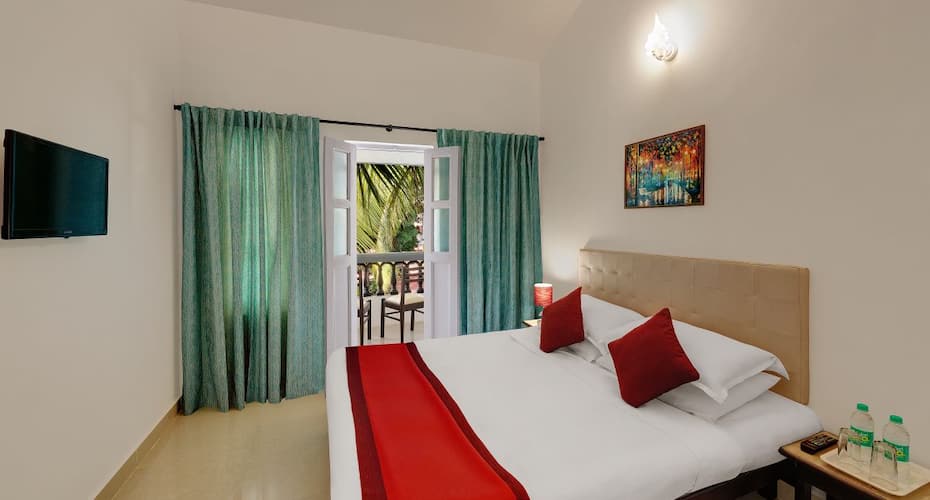 Santiago Beach Resort, Goa 2