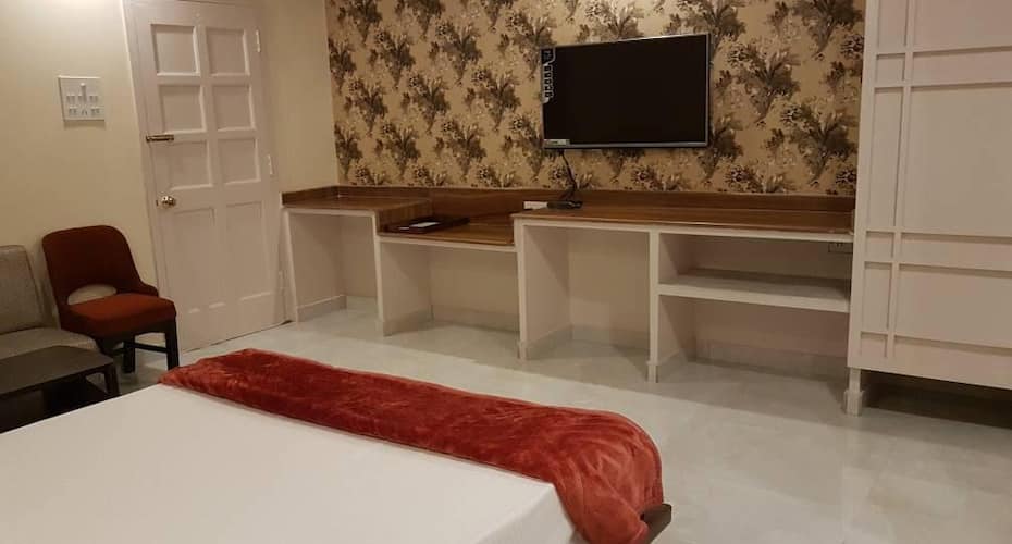 1/1 Park Street Hotel, Kolkata 5