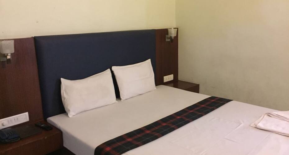 A S G Guest House, Viluppuram 4