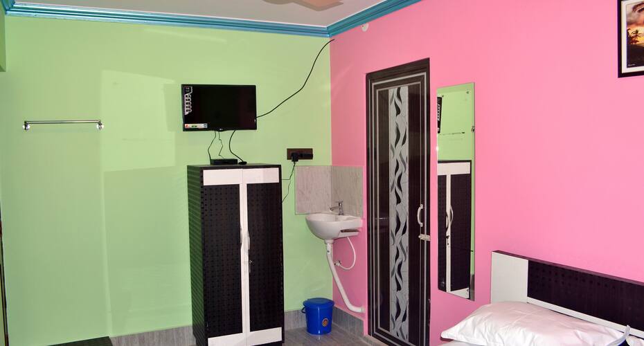 New Mukherjee Lodge, Bankura 5