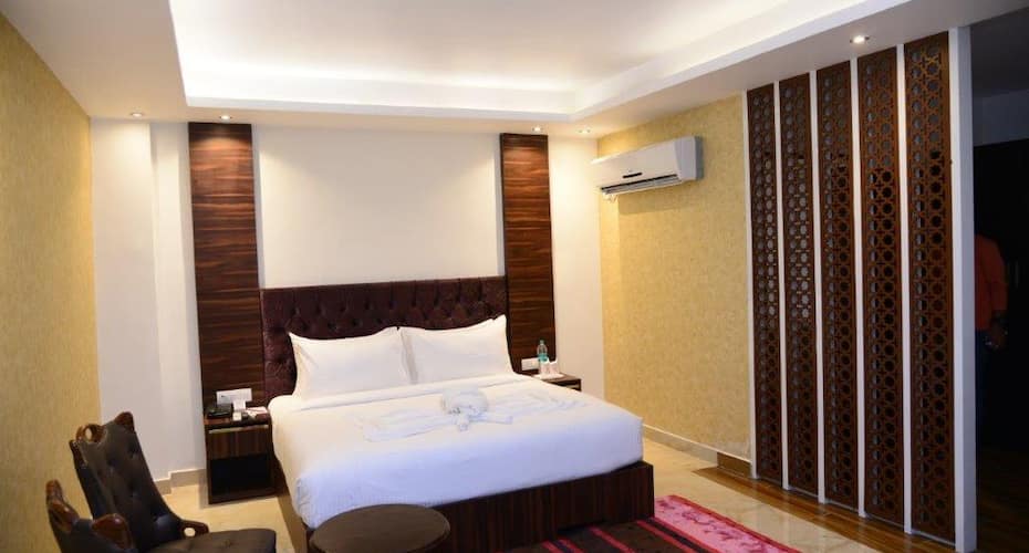 Hotel Melody Bhatinda Price, Reviews, Photos & Address