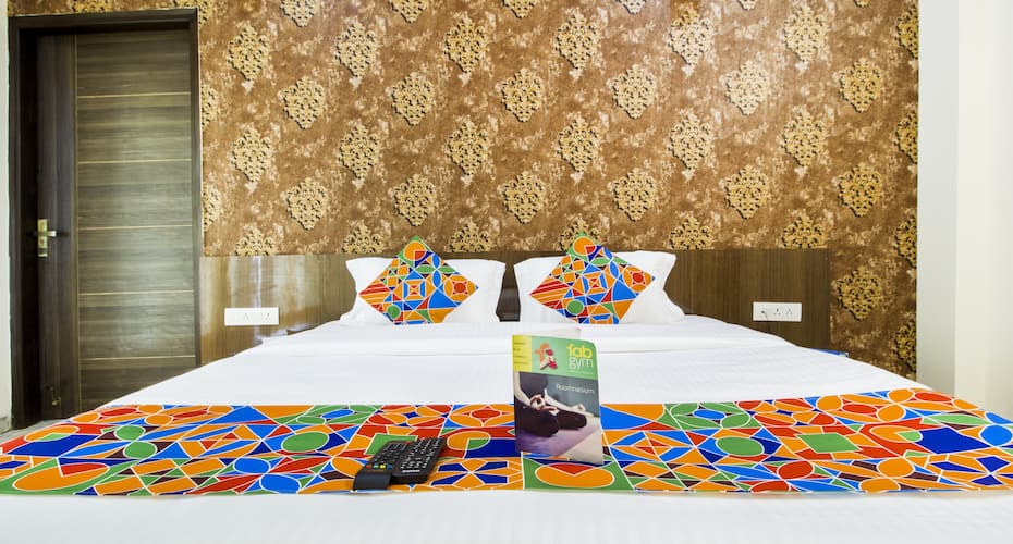 Hotel Royal Tulip Sushant Lok II, Gurgaon 3