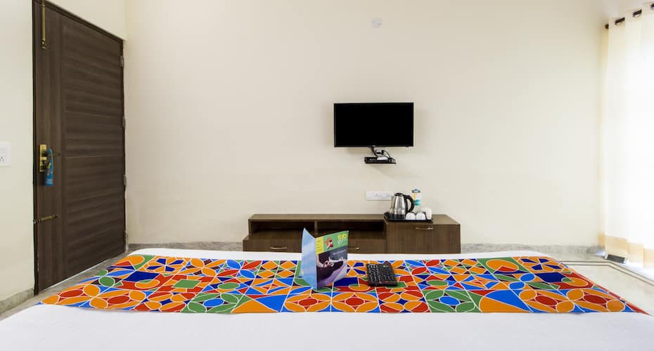 Hotel Royal Tulip Sushant Lok II, Gurgaon 4