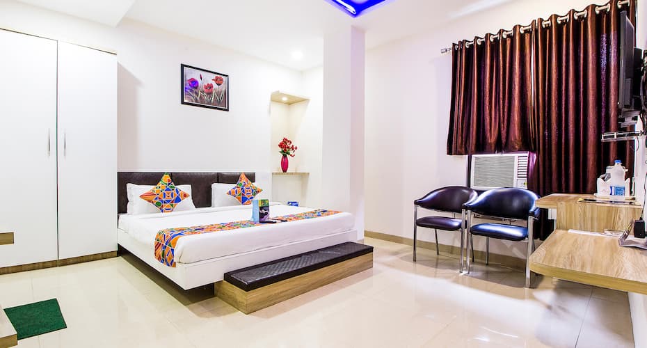 Ambience hotel Gwalior, Book hotel online - Hoteldekho