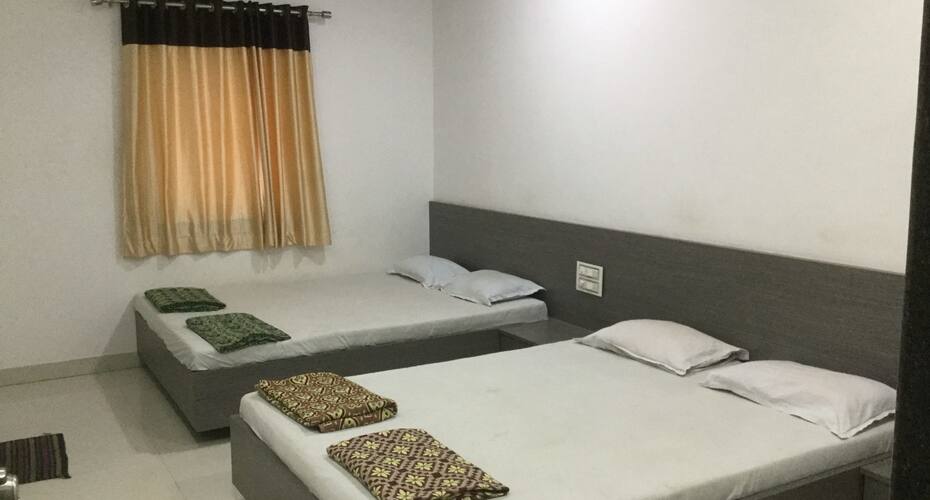 Hotel Shivpratap Lodge, Sangli 5