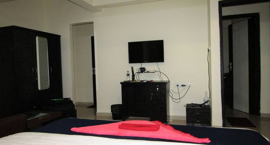 Dreams Apartment, Mumbai 3