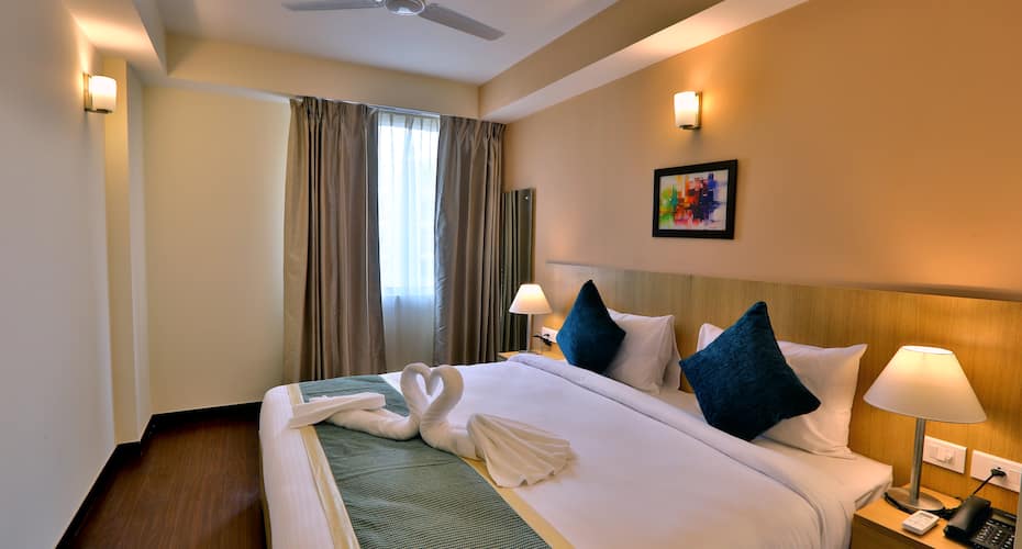 Book Starlit Suites in Greater Kailash,Delhi - Best Hotels in Delhi -  Justdial