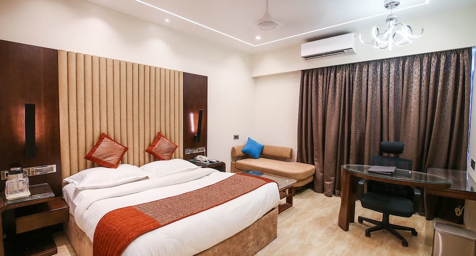Hotel Royal Palace, Jalgaon 3
