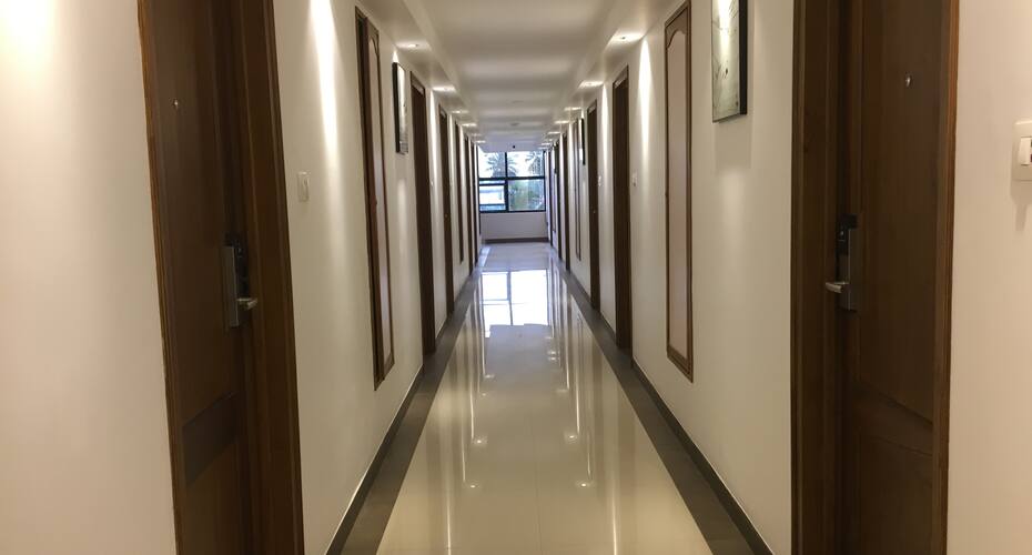 Hotel East Avenue, Kozhikode 4