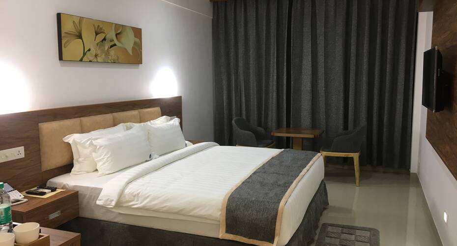 Hotel East Avenue, Kozhikode 5
