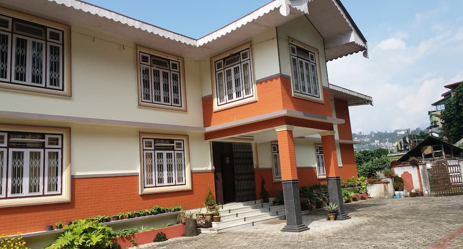Maha Laxmi Niwas Farmhouse Homestay, Gangtok 2