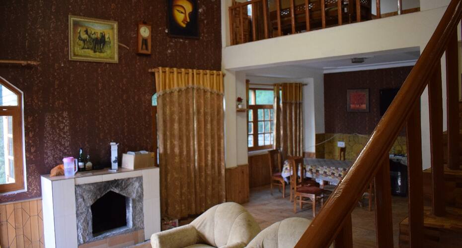 Amira Blossoms Cottage, Manali 5