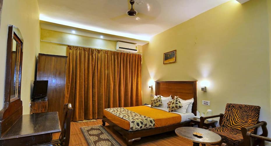 The Wildflower Resort hotel Bandhavgarh, Book hotel online Hoteldekho