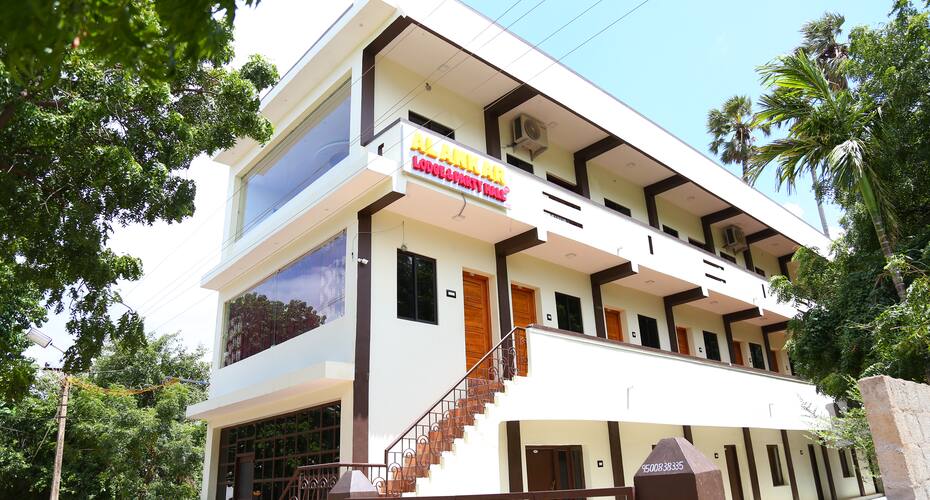 Alankar Lodge & Party Hall, Courtrallam 1