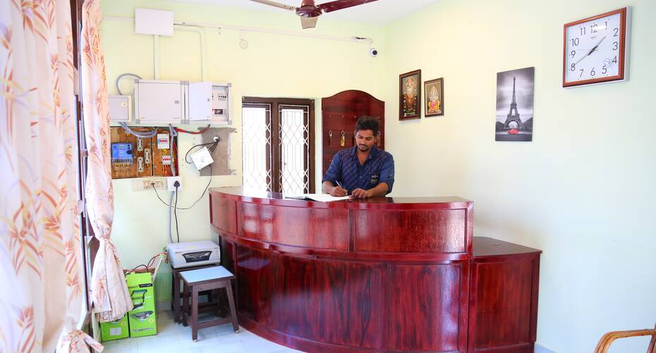 Alankar Lodge & Party Hall, Courtrallam 3