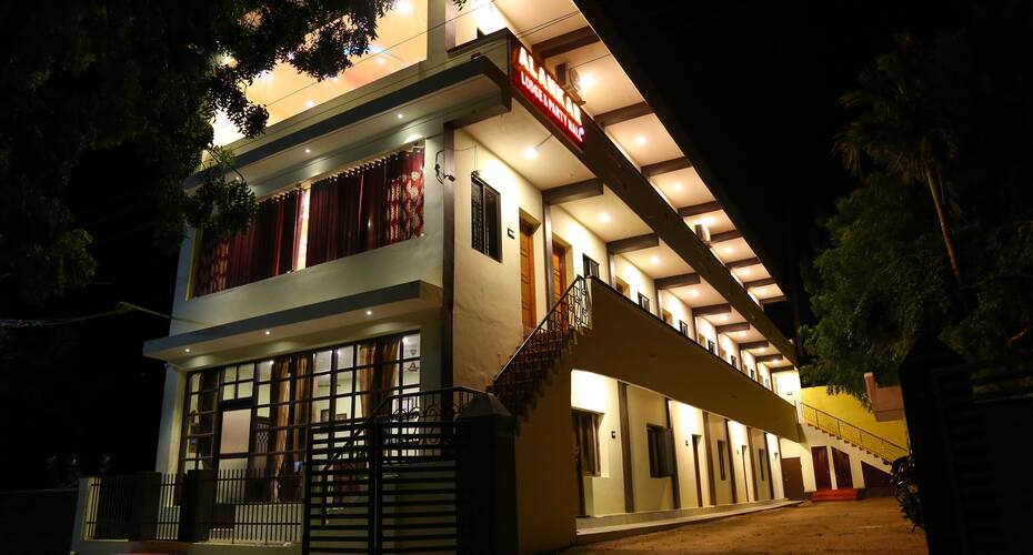 Alankar Lodge & Party Hall, Courtrallam 4