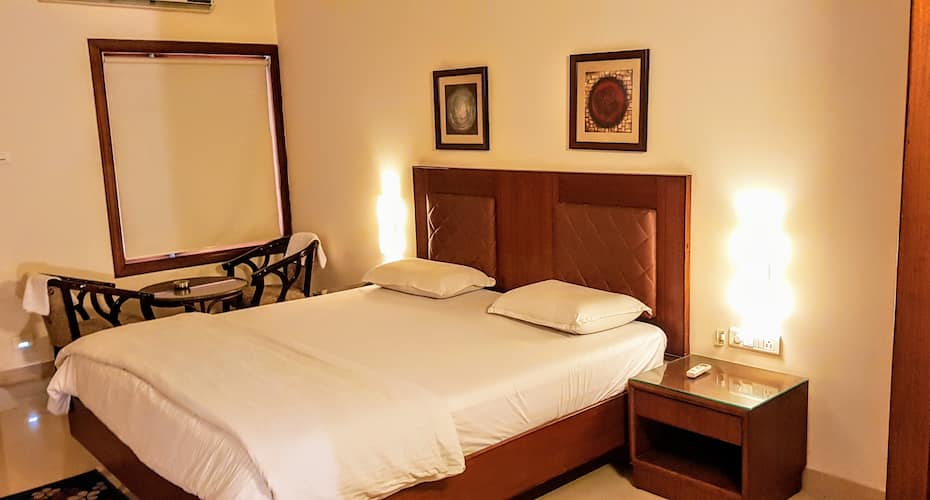 Hotel Bombay Inn, Cuttack 2