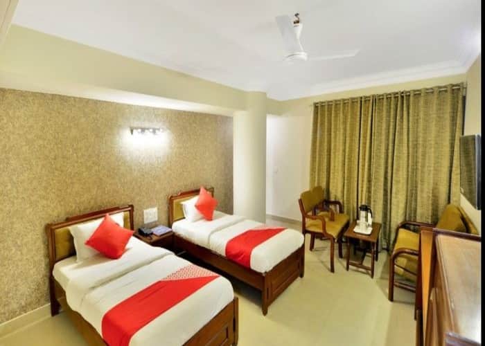 Hotel Apex Guest House, Ahmedabad 4