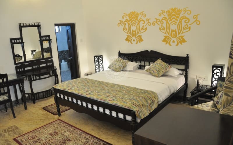 MPT Karnikar Bungalow, Pachmarhi 1