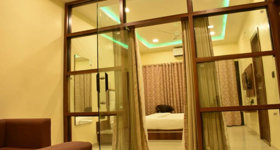 Hotel Mangal Vinayak, Udaipur 4