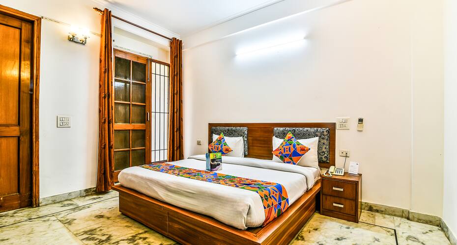 FabHotel AB Residency Sushant Lok 1, Gurgaon 2