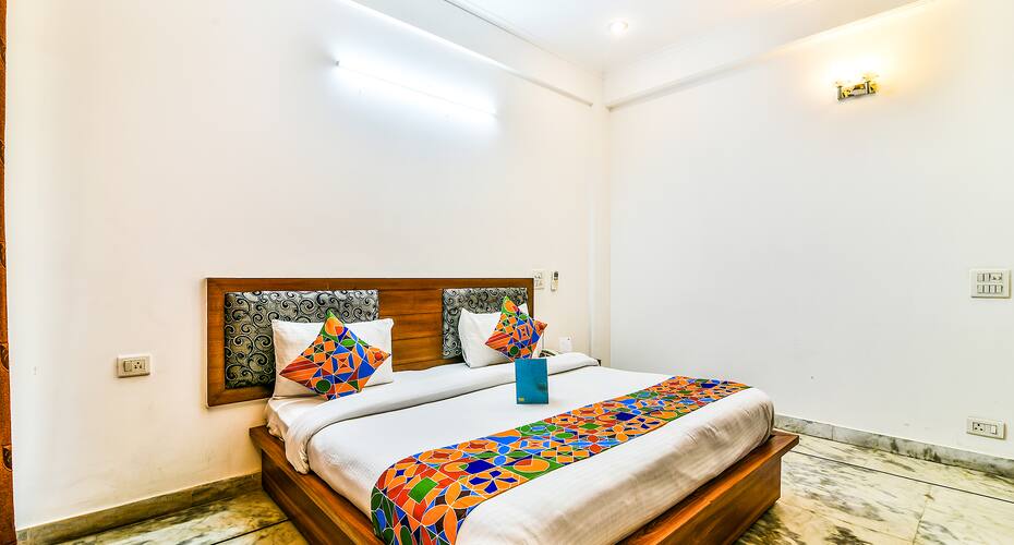 FabHotel AB Residency Sushant Lok 1, Gurgaon 3