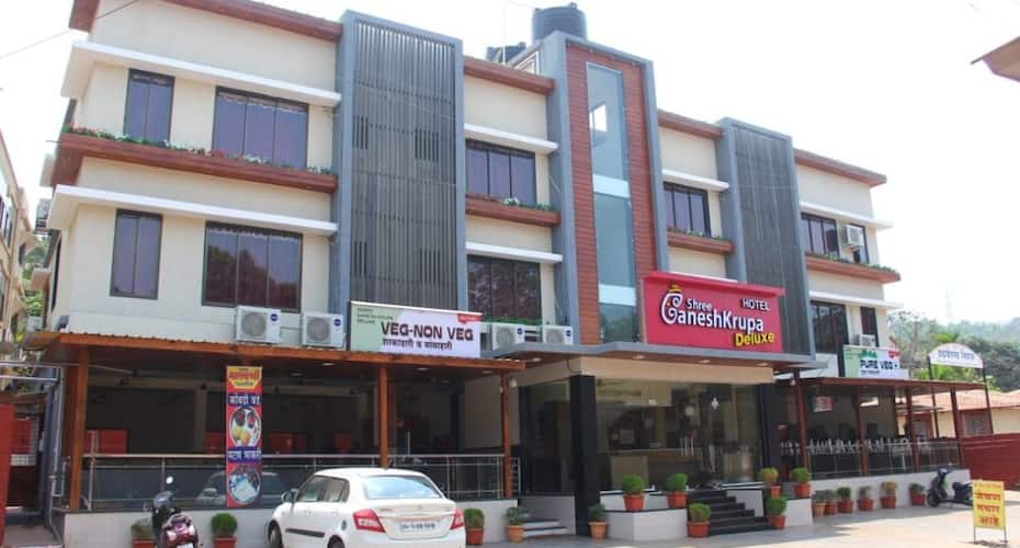 Ganeshkrupa Deluxe, Ganpatipule 1