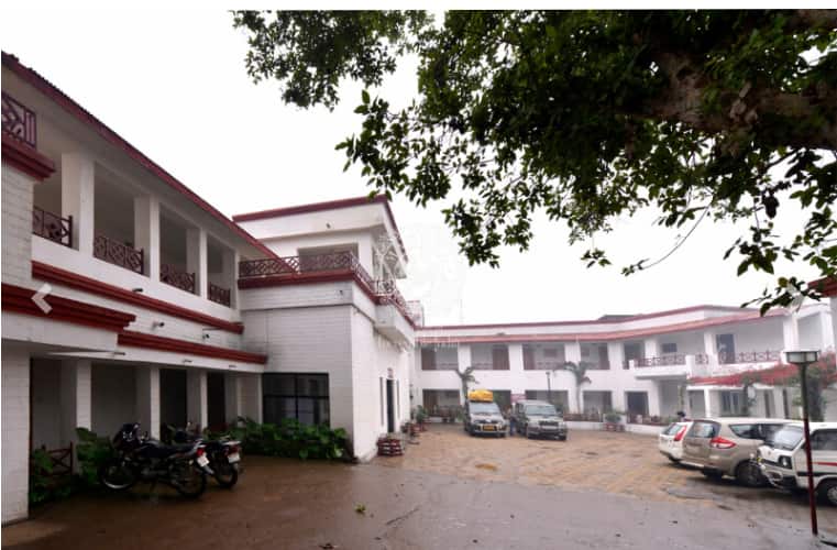 MPT Tourist Bungalow, Chitrakoot 3