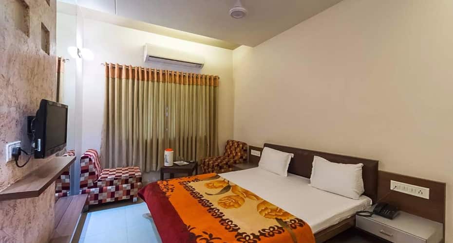 Raj Mandir Hotel, Ambaji 2