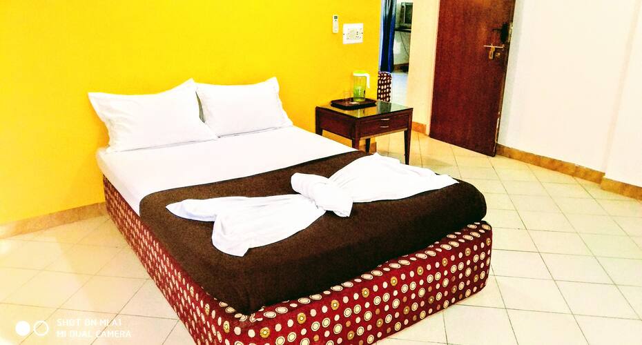 Sunny Holiday Homes, Goa 4
