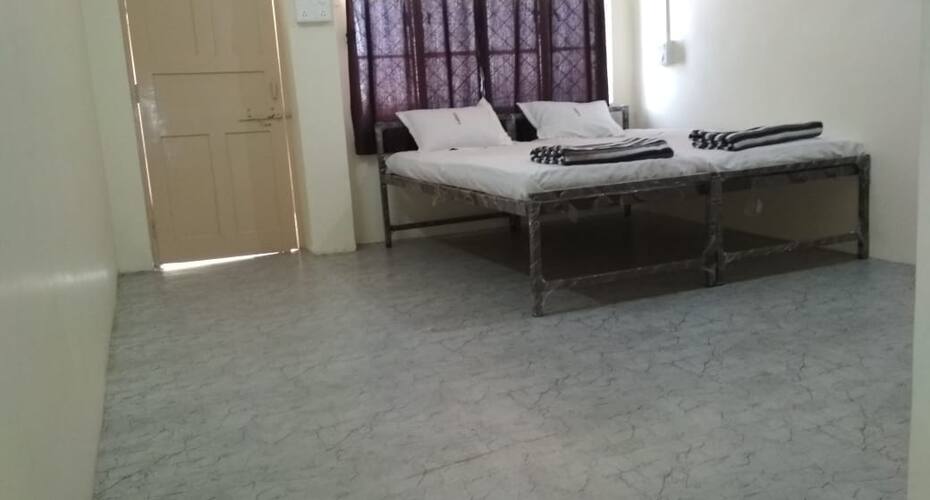 Hotel Vaibhav, Akola 3