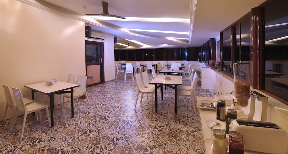 Vijai Paradise Sai Baba Colony Coimbatore Book This Hotel